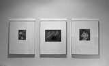 ohne Titel. (3 Ellen-Auerbach-Fotos der Berliner Zeit in einer Ausstellung).